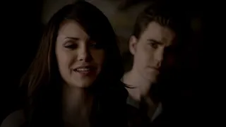 Jeremy Convinces Elena To Go To Graduation - The Vampire Diaries 4x23 Scene