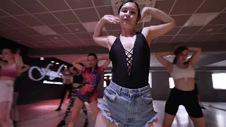 Dancehall Female Class - Sofi