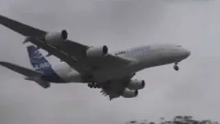 Airbus A380 - First Landing at LAX