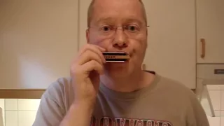 How to play train & whistle harmonica (part 1)