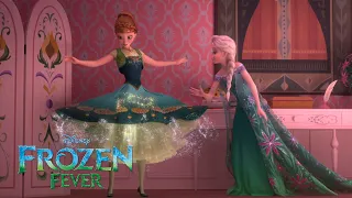 Frozen Fever | Elsa en Anna maken zich klaar voor de dag | Disney NL