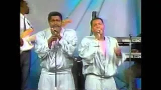 The Winans LIVE on Oprah - "Tomorrow"