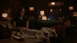 Legacies 4x01 Josie opens up to Finch about the Merge