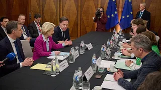 Von der Leyen elogia a los agricultores y promete medidas para apaciguar las protestas