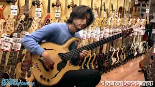 Volver (Tango) on a Jerzy Drozd Bass guitar.