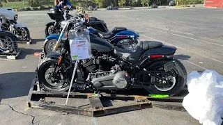 2022 Harley-Davidson Fat Bob in Vivid Black