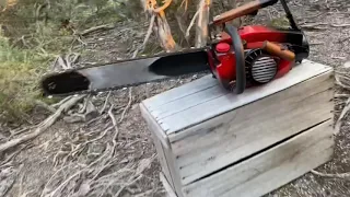 Ash vs evil dead inspired working chainsaw