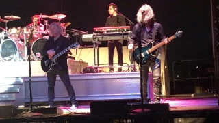 Renegade/Come Sail Away Encore Dennis DeYoung Batavia Downs 6-23-17