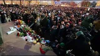 Навальный комментирует митинг в Москве в поддержку жителей Кемерово. Стоит ли говорить о политике?