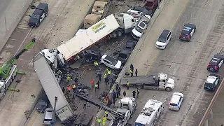 130-vehicle pileup on Texas highway kills at least six