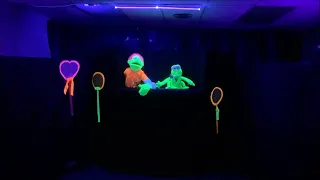 Black Light Puppet Show, If you're Happy and You know it Ayersville UMC, Defiance, Ohio