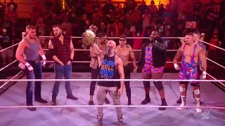 Tommaso Ciampa celebra su victoria y ser nuevamente Campeón de NXT - WWE NXT 21/09/2021 (En Español)