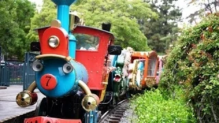[4k] Casey Jr. Circus Train ride - Dumbo Circus Train: Disneyland Park