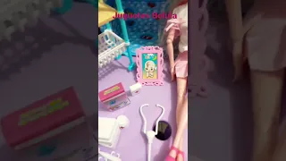 Muñeca doctora con accesorios   💕. síguenos para más contenido de esta muñeca