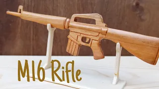 Wood Carving * M16 rifle