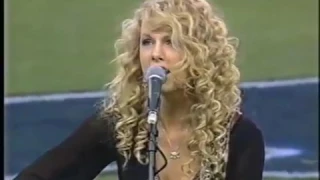 Star Spangled Banner Covered By Taylor Swift (Miami Dolphins vs. Detroit Lions)