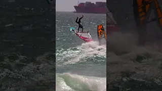 Windsurfing without a board 🤘🏽
