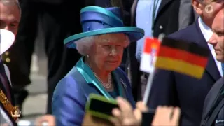 Queen Elizabeth in Frankfurt - Die Gedanken sind frei -Thoughts are free