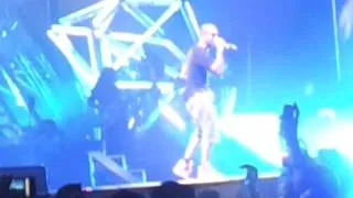 Tinie Tempah - Let go LIVE Liverpool Echo Arena .mp4