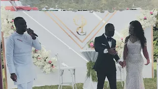 Joe Mettle Performs "My Everything" For Couple at their Wedding Reception