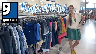 Thrift With Me! Stuff For New House & Clothes! Goodwill & Salvation Army Thrifting!