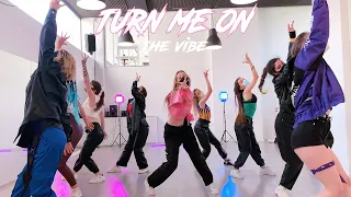 David Guetta - Turn Me On ft. Nicki Minaj | Rebecca & Óscar Choreography | THE VIBE