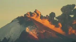 Amazing footage of Cotopaxi volcano erupting in Ecuador