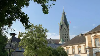 [D] Paderborn: Hoher Dom St. Maria, Liborius und Kilian - Teilgeläute e° fis° a°