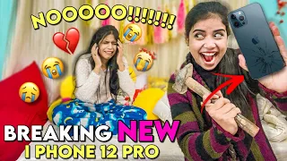 Breaking My SISTER'S *New* Iphone 12 Pro *Prank* ( Mummy ne hmare saath ye kiya fir😭 )