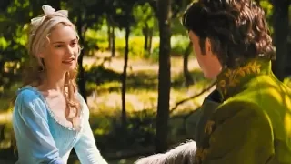 Cinderella (2015) | Cinderella Meets the Prince (Eu Portuguese)