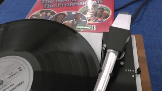 Vinyl HQ Laurie Johnson "the Professionals" 1964 PE33 Studio broadcast turntable 1963 Shure M33/7