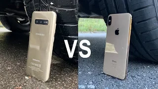 Samsung Galaxy S10 vs iPhone XS Max vs CAR