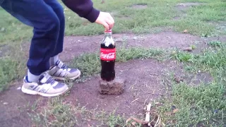 Реакция 'Mentos' + 'Coca-Cola'