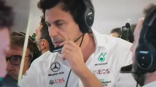 Toto Wolff Last Minutes In the Mercedes Garage for the Final Lap Shootout in F1 Abu Dhabi GP 2021