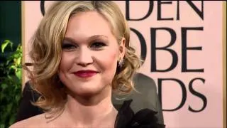 Julia Stiles Fashion at the Golden Globes 2011