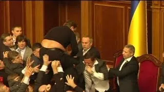 Ukraine parliament to resume session after brawl
