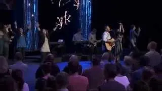 Oh come let us adore him - Hillsong Church (Live)