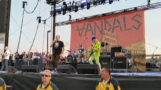 Vandals - The New You at Punk in Drublic Sacramento 10/19/19 live