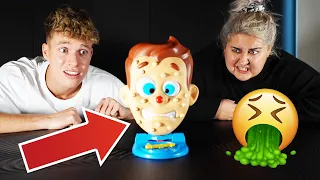 Sandra & Luca drücken Pickel aus 🤢