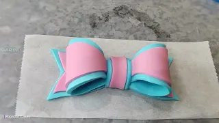 How to make a fondant bow - an easy guide for beginners