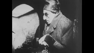 Max Schreck - EXTENDED Scene from 'Nosferatu' 1922