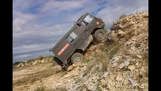 M35A2 Reo, Pinzgauer, Landrover Defender, Santana im Gelände - Offroad Park Langenaltheim