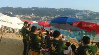 SERENATA EN LA PLAYA CON MARIACHI EN ACAPULCO. TEL.744-488-5302 WHATS 744-469-7988