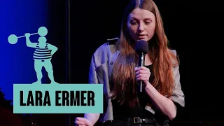 Lara Ermer - Wut und Brüste