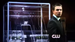 The legendary looks between Oliver and Felicity