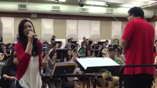 王馨平與HKCO的中樂版《別問我是誰》(傳媒排練)
