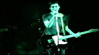 Elastica live at The Buzz Club, Aldershot 1993. The first known footage of them!