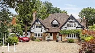 What £2,300,000 buys you 10 miles from London (Half Acre, 5 Bedrooms, & Beautiful Kitchen)!