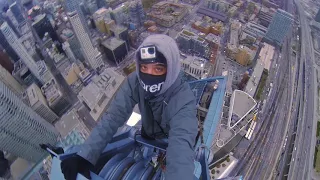 L Tower - Toronto Rooftopping