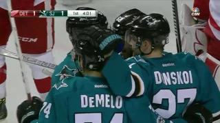 Joonas Donskoi scores off fluke redirect in front